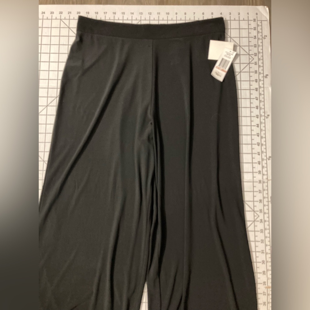 NWT Alex Evenings Women’s Size 12P Petite Black Pants - Picture 3 of 10